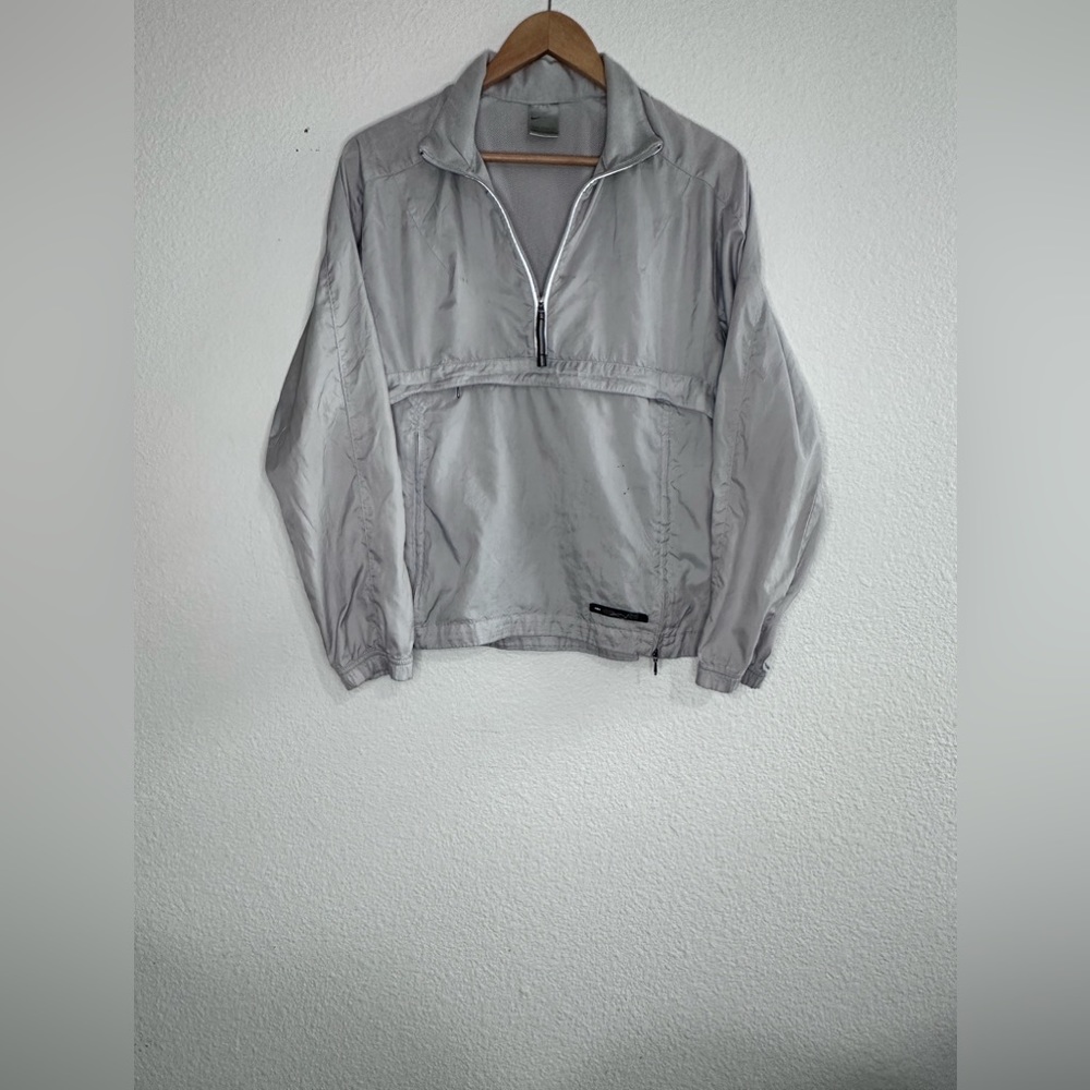 Y2K Nike windbreaker